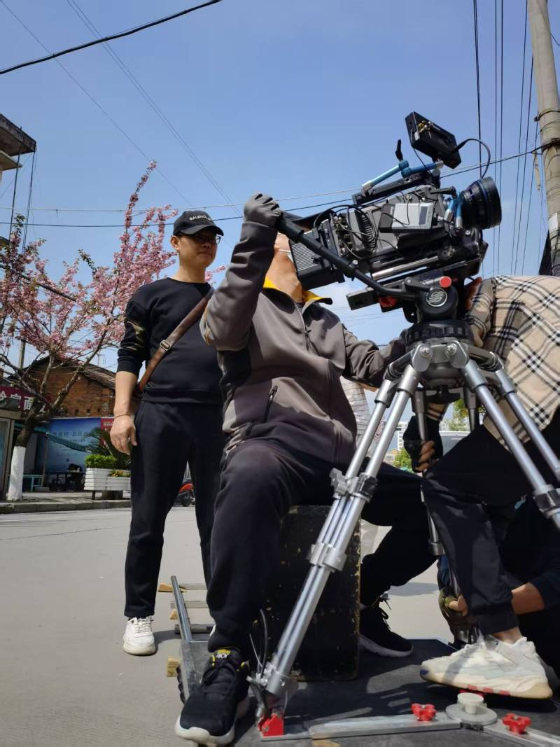 青阳县广告片拍摄：快消品牌爆款之选，网感内容适配社媒传播！